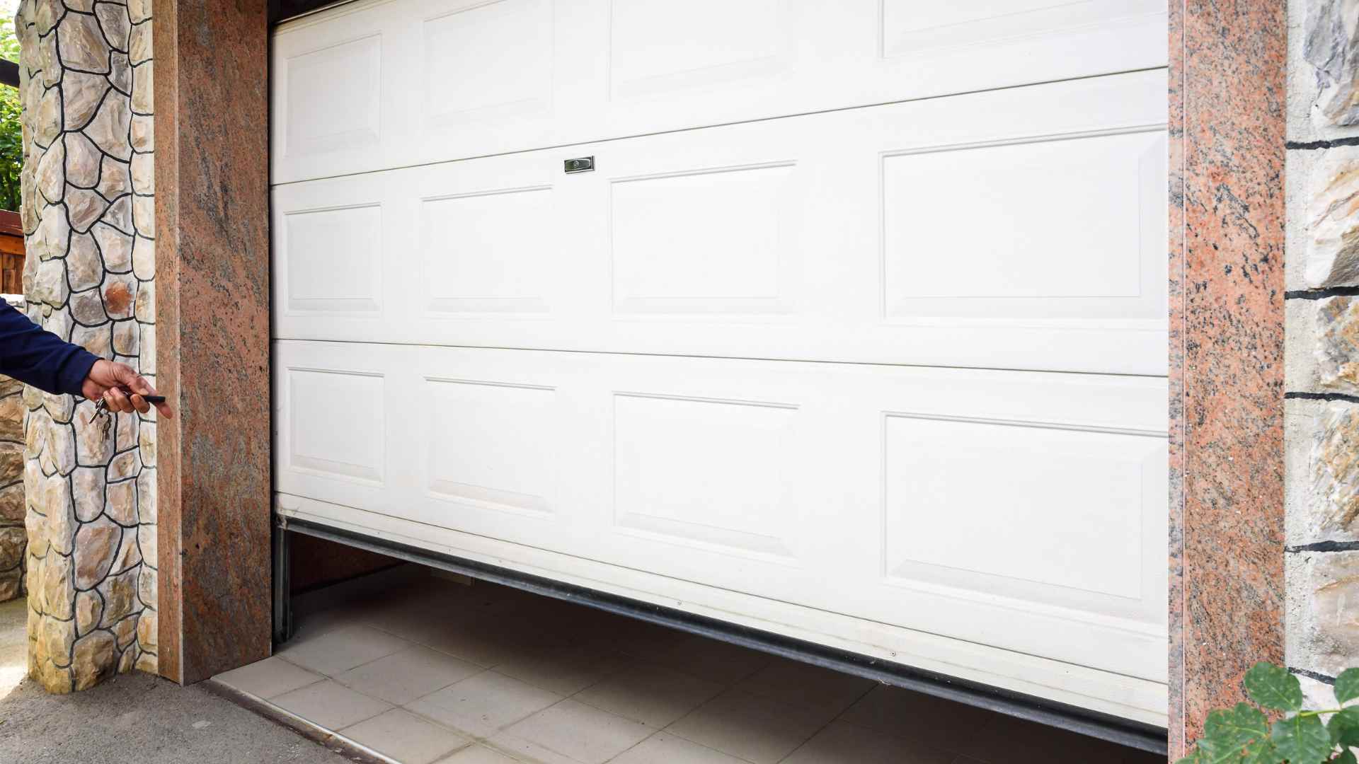 garage door installation in Mansfield TX